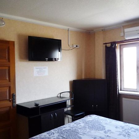 Hotel Restaurant Complex Boyarskiy Dvor Boyarka Zewnętrze zdjęcie