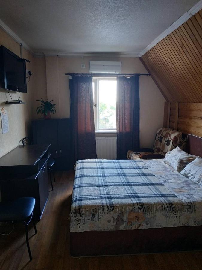 Hotel Restaurant Complex Boyarskiy Dvor Boyarka Zewnętrze zdjęcie