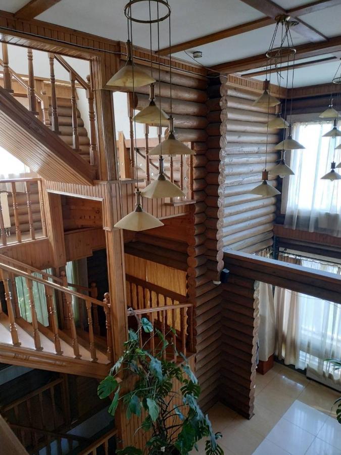 Hotel Restaurant Complex Boyarskiy Dvor Boyarka Zewnętrze zdjęcie