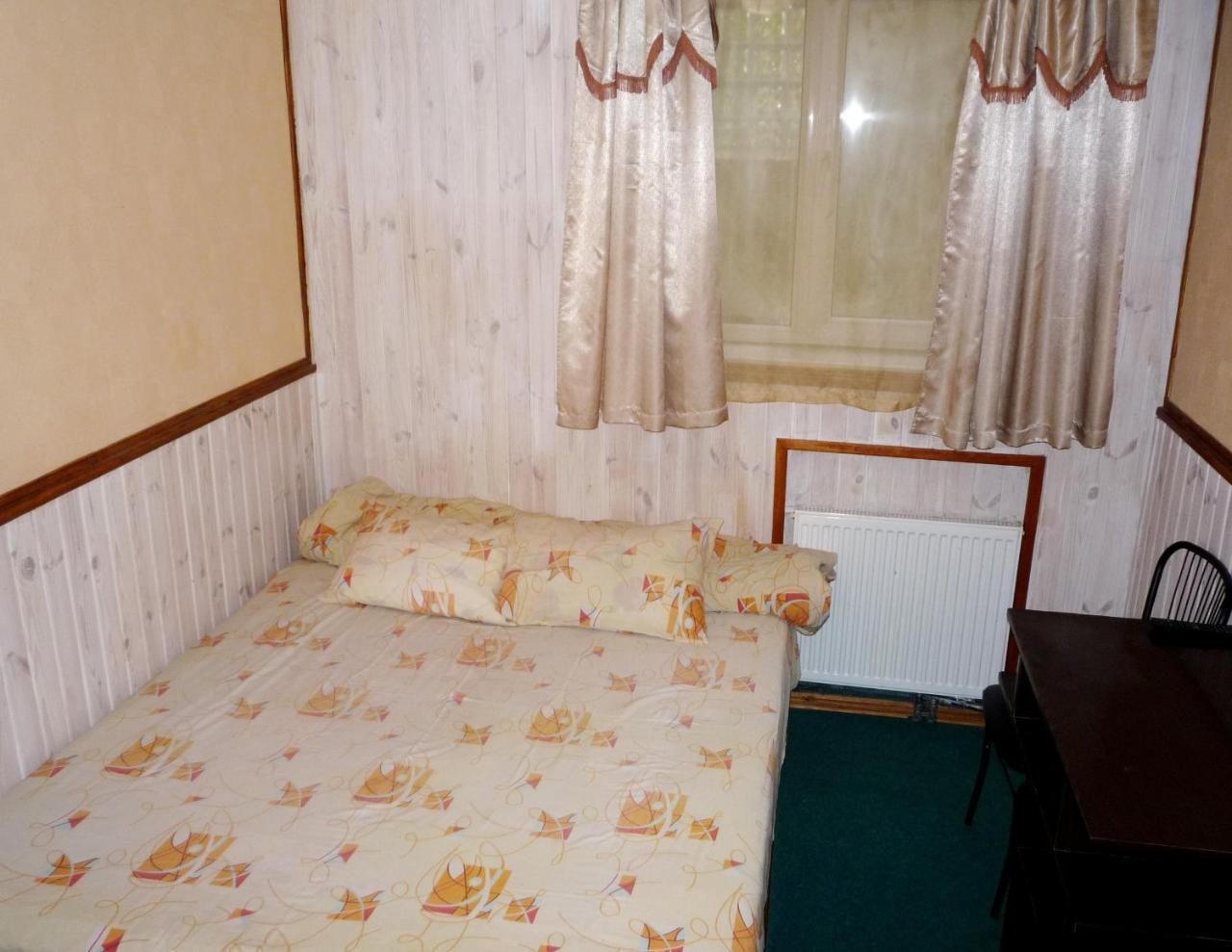Hotel Restaurant Complex Boyarskiy Dvor Boyarka Zewnętrze zdjęcie