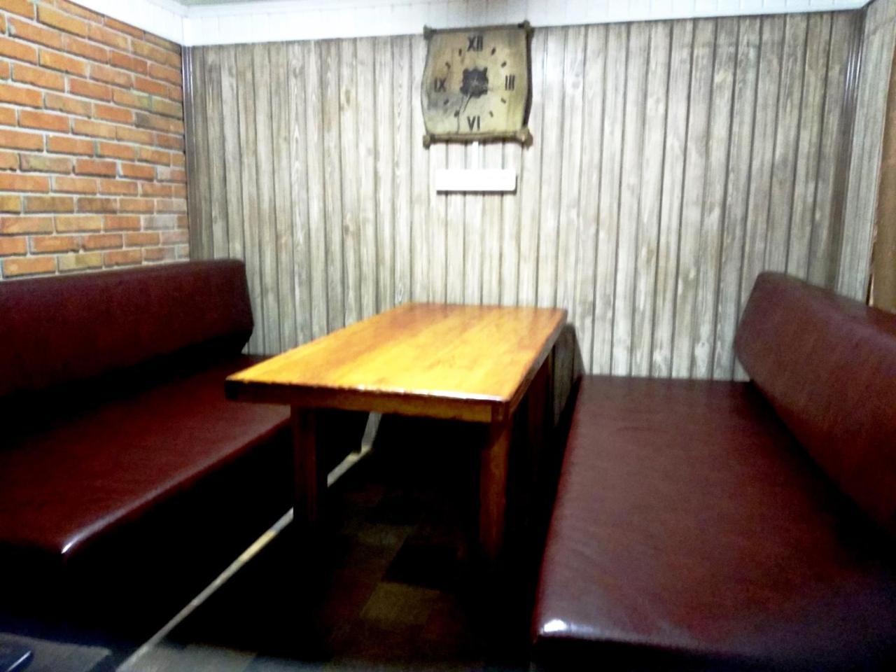 Hotel Restaurant Complex Boyarskiy Dvor Boyarka Zewnętrze zdjęcie