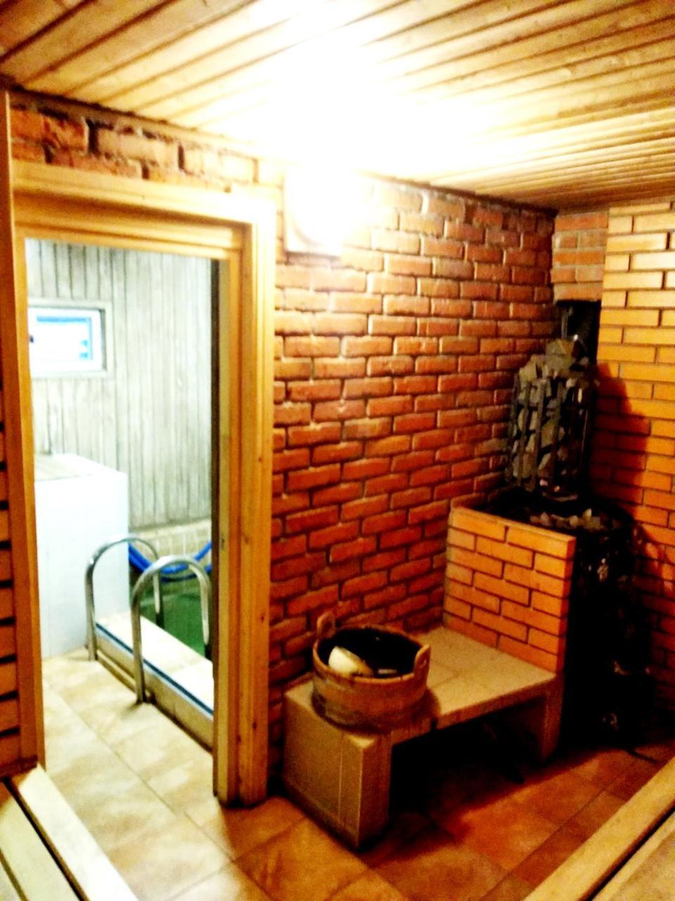 Hotel Restaurant Complex Boyarskiy Dvor Boyarka Zewnętrze zdjęcie
