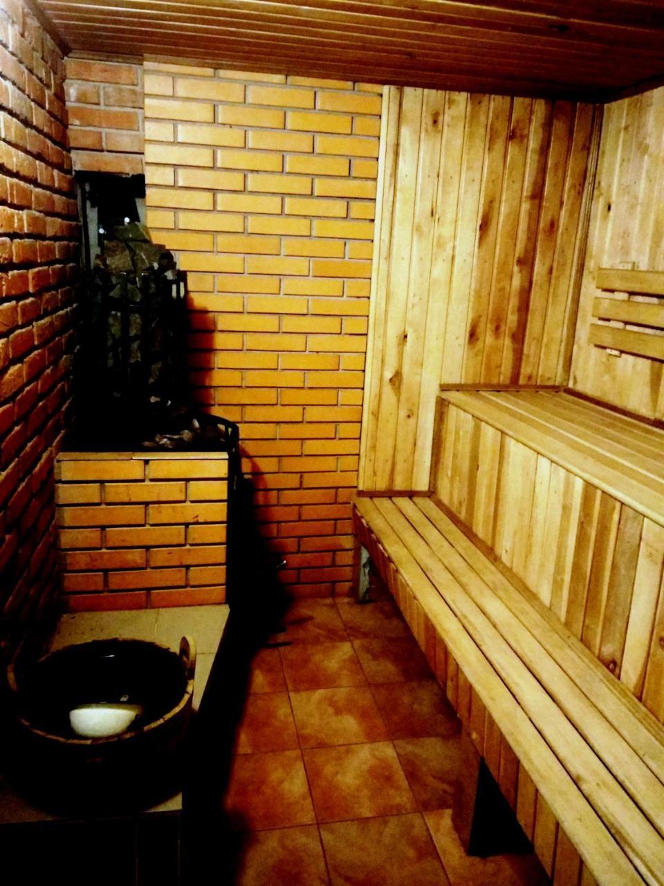 Hotel Restaurant Complex Boyarskiy Dvor Boyarka Zewnętrze zdjęcie